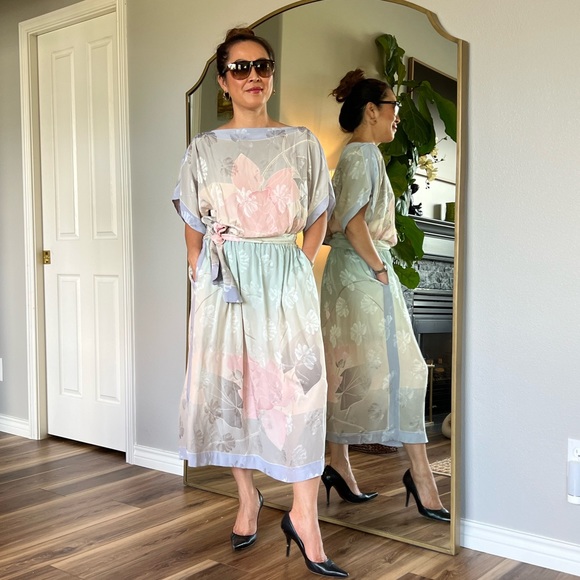 Vintage silk MIDI Water color Dress - Picture 2 of 14
